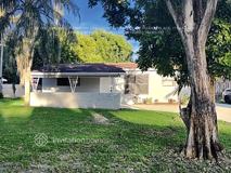 2301 N 62nd Ave - Photo 1 of 1