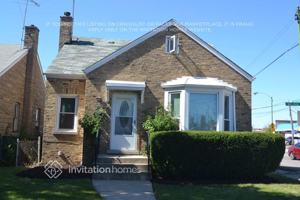 featured image of 5158 N Mulligan Ave