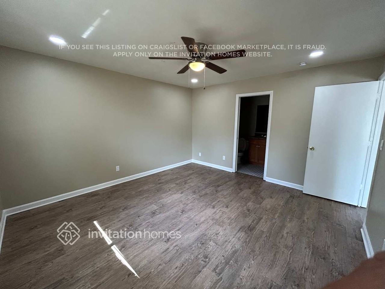 212 Se 43rd Ter - Photo 5 of 16