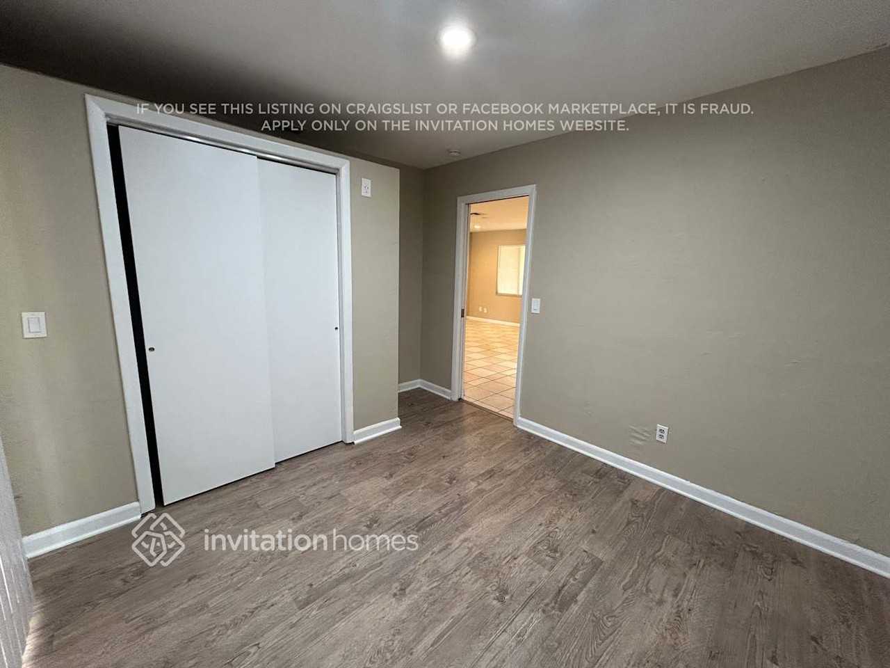 212 Se 43rd Ter - Photo 7 of 16