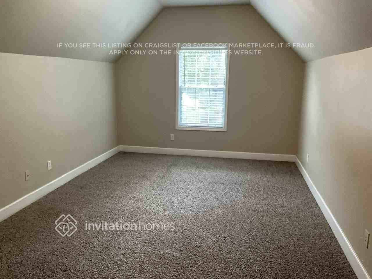 26 Fenway Court - Photo 6 of 10