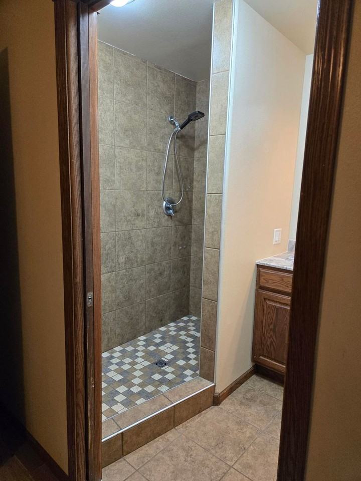 Blue Hawk Villard Commons - Photo 7 of 17