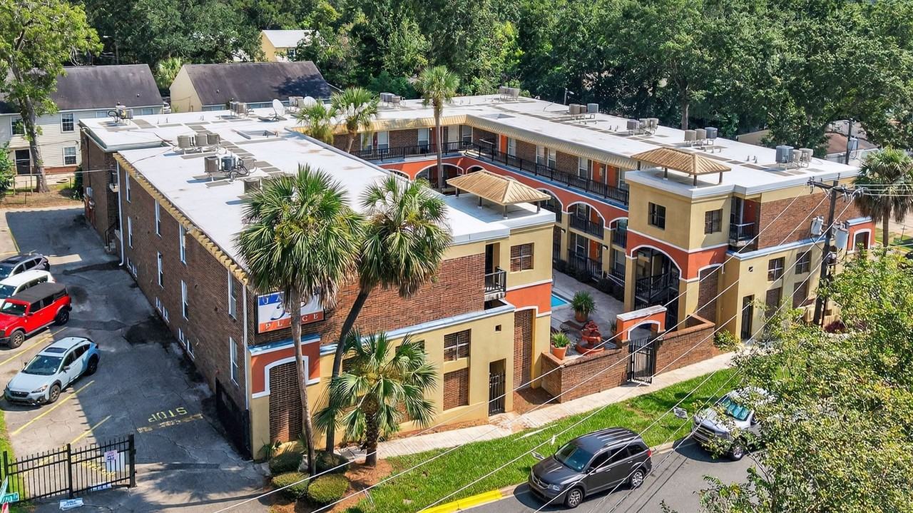 Jake's Place - Photo 3 of 8