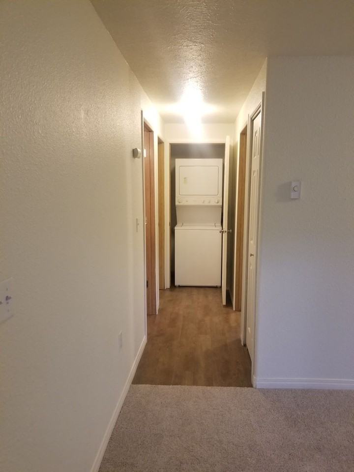 Cherry Apartments - Photo 5 of 50