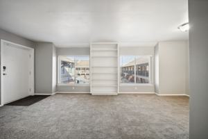featured image of 1323 E 41st Pl #96