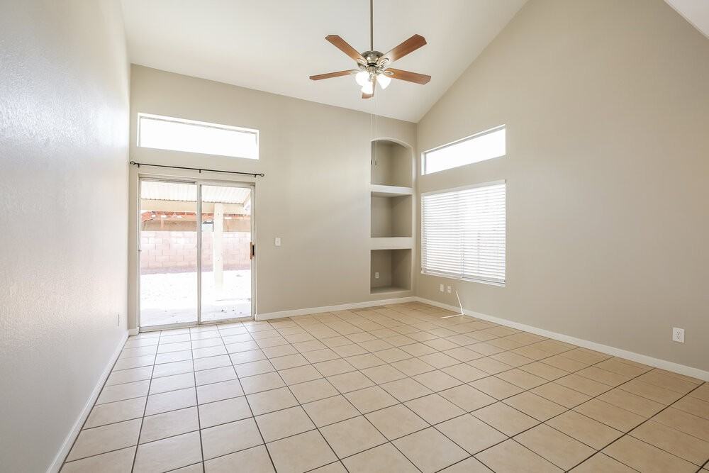 8379 Yamhill Street - Photo 4 of 17