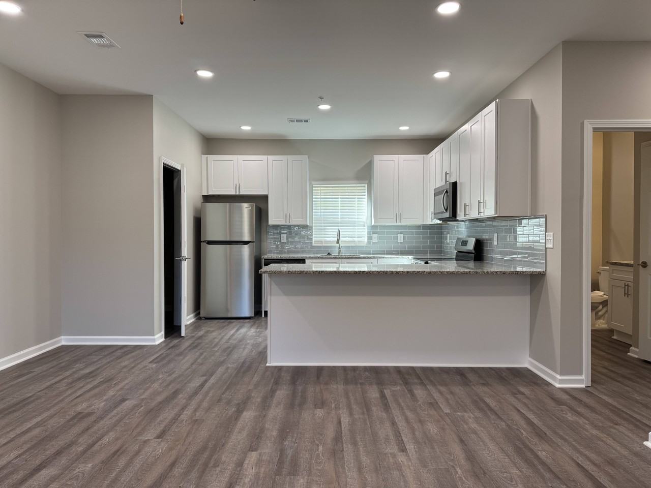 Cumberland Pointe - Photo 2 of 27