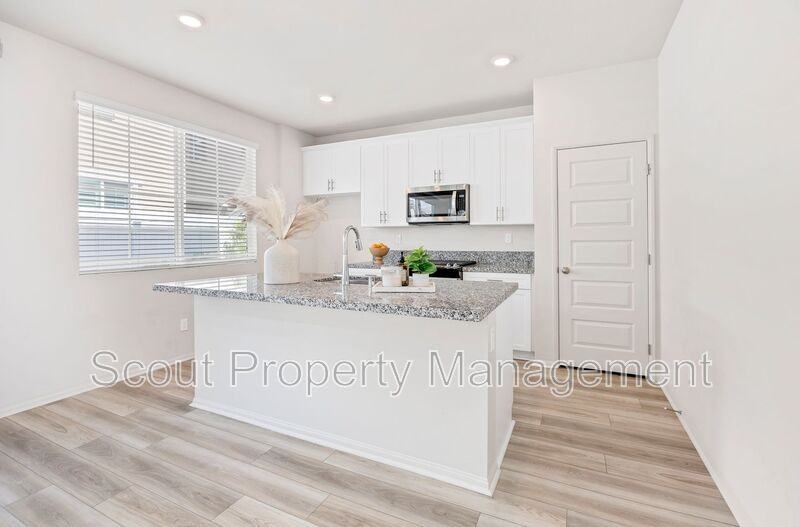 40383 Birchfield Dr #A - Photo 4 of 31