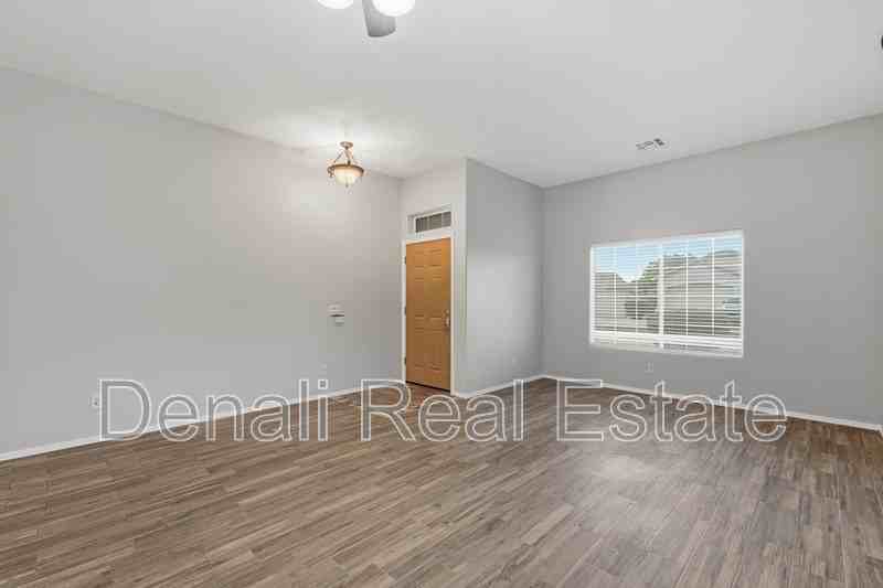 2033 N 110th Ave - Photo 6 of 39