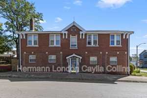 featured image of 6916 Moellenhoff Street #1F