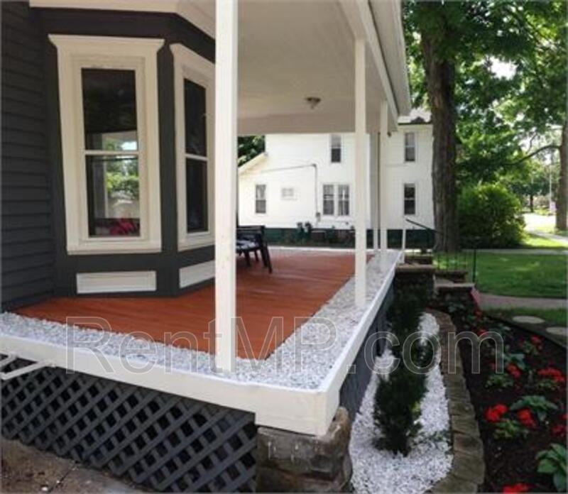 116 N Kinney Ave - Photo 3 of 21