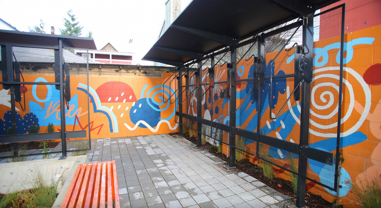 Southpaw - Photo 6 of 7