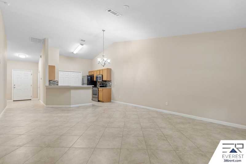 51 Seaton Valley Path #B - Photo 6 of 43