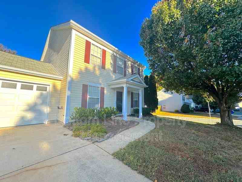 131 Camforth Dr - Photo 2 of 28