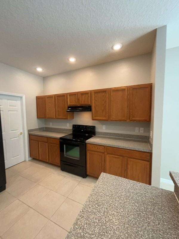 9672 Piccadilly Sky Way - Photo 6 of 23