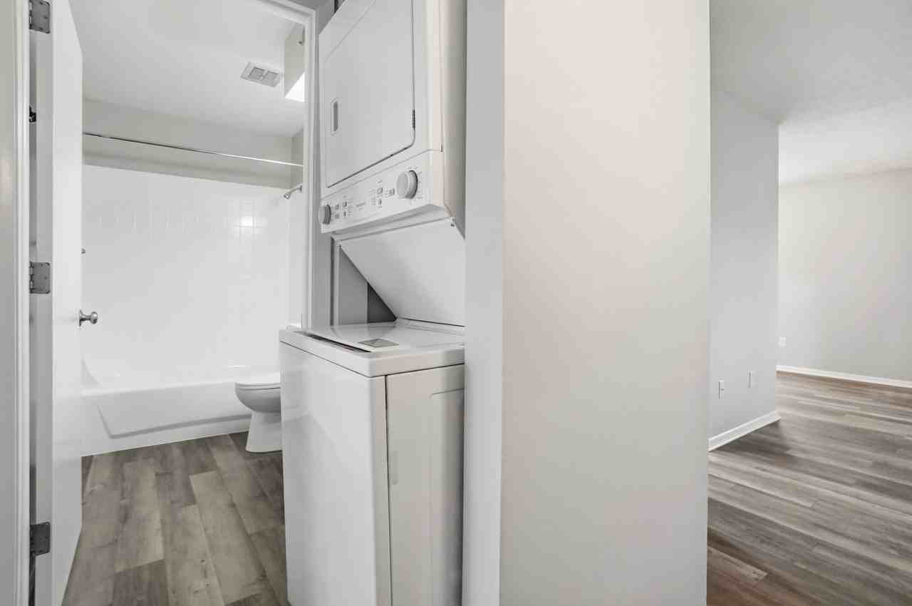 Northcrest Garden - Photo 5 of 47