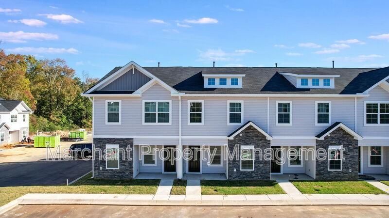 27 English Ct - Photo 3 of 50