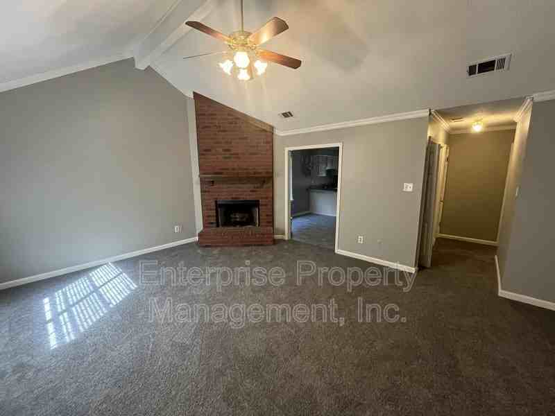 3094 Brandon Way Ln - Photo 2 of 12