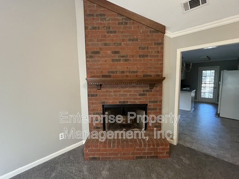 3094 Brandon Way Ln - Photo 3 of 12