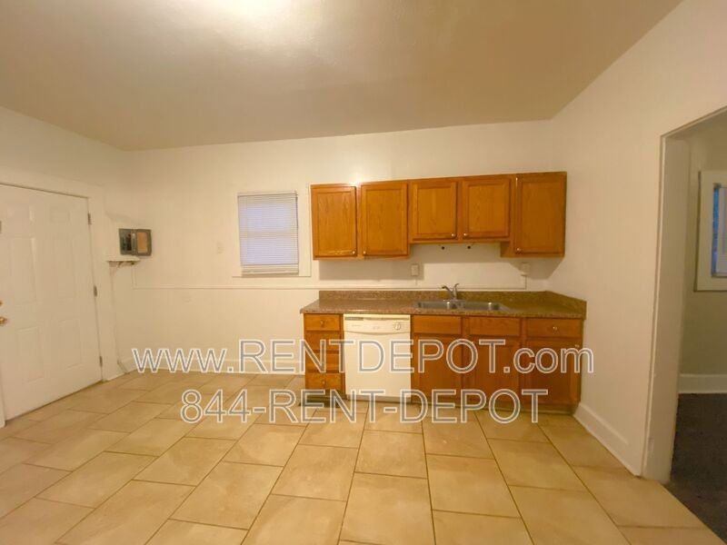 1626 East Division Street - Photo 7 of 12