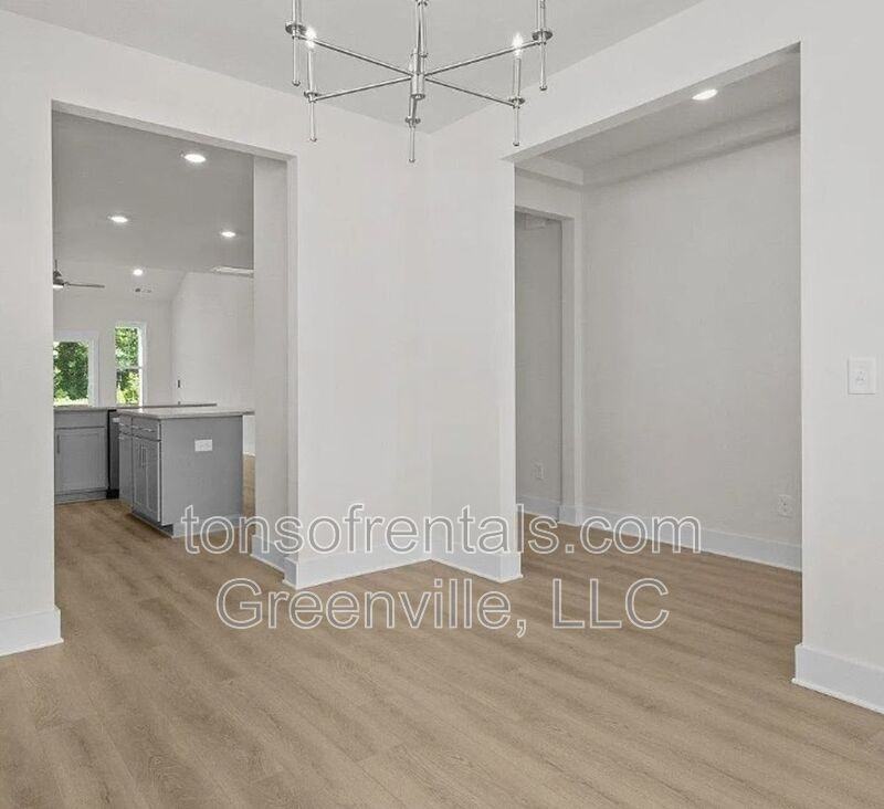 539 Mill Park Way - Photo 6 of 32