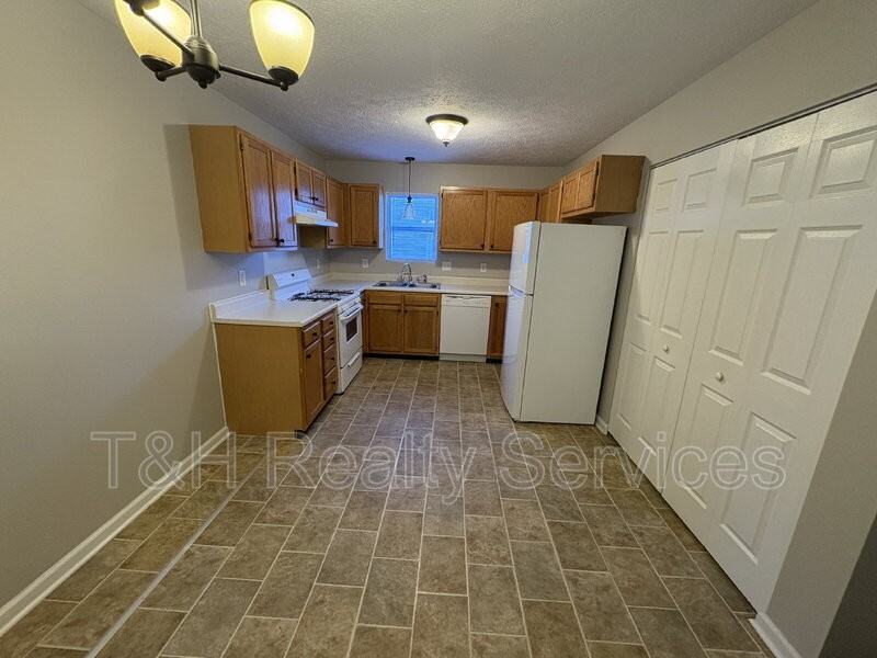 11411 Carly Way - Photo 7 of 23