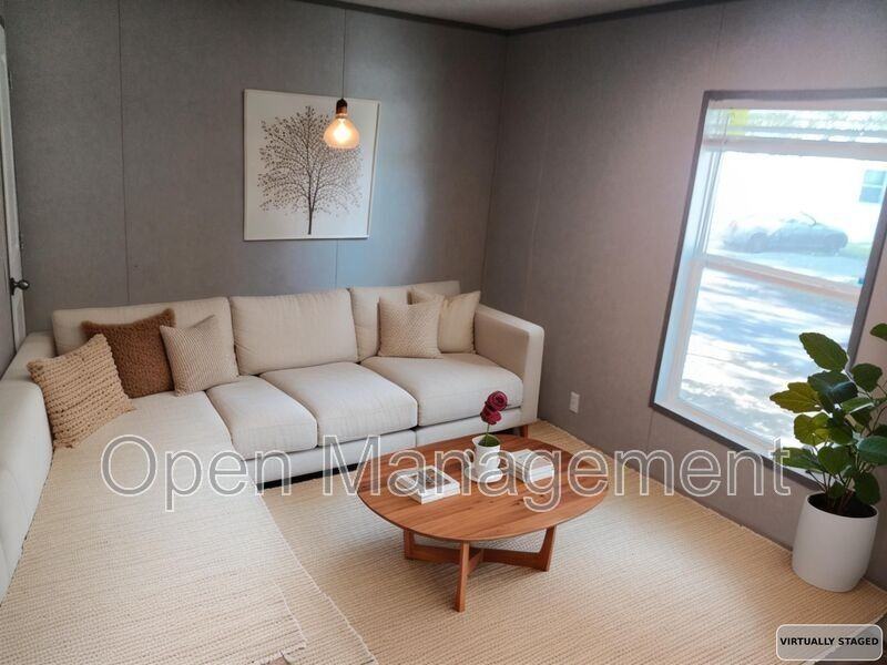 16 English Village Park - Photo 2 of 9