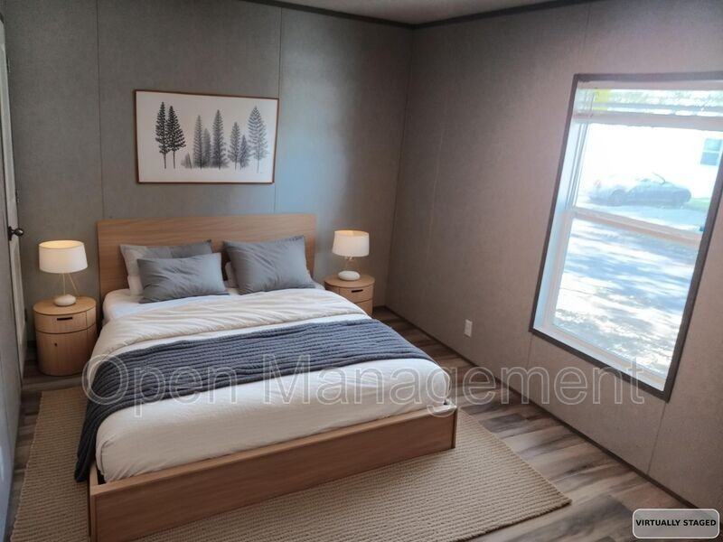 16 English Village Park - Photo 4 of 9