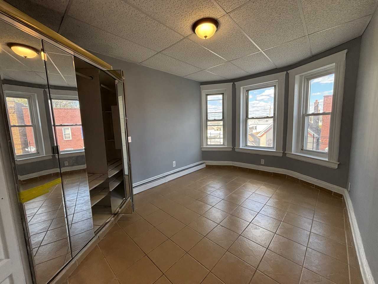 512 East Jersey Street #3R - Photo 3 of 6