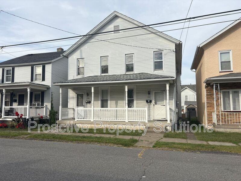 718 Archbald St #718