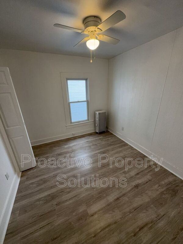 718 Archbald St #720 - Photo 7 of 21