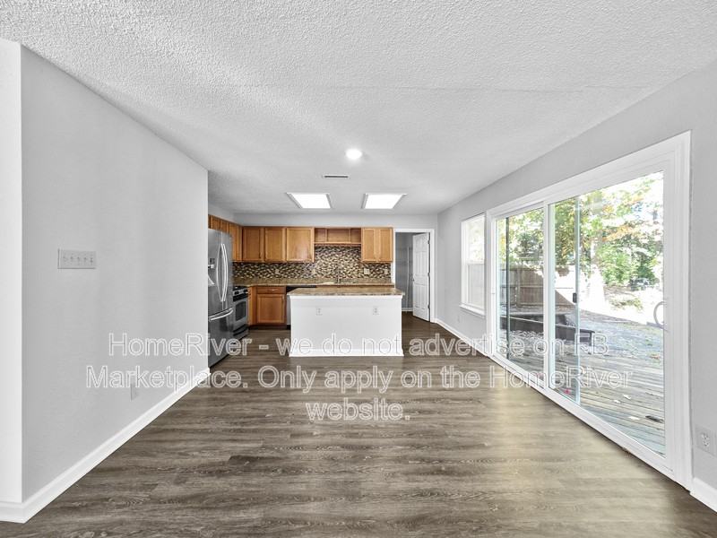 4219 Kestrel Court - Photo 3 of 20