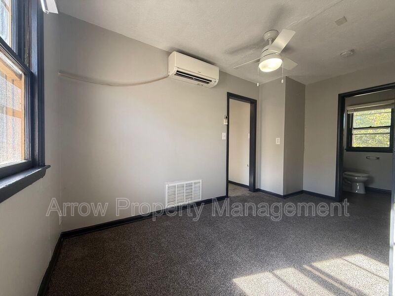 845 S 29th St #3 - Photo 7 of 10