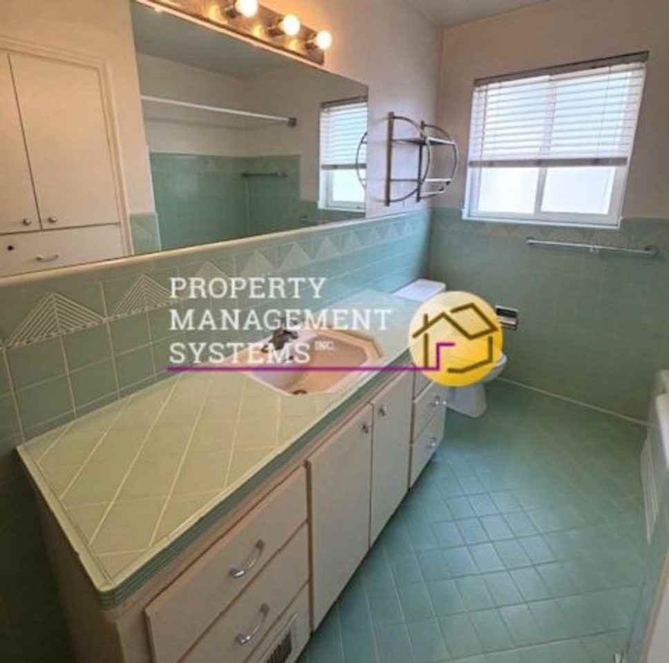 1777 S 2300 E - Photo 6 of 13