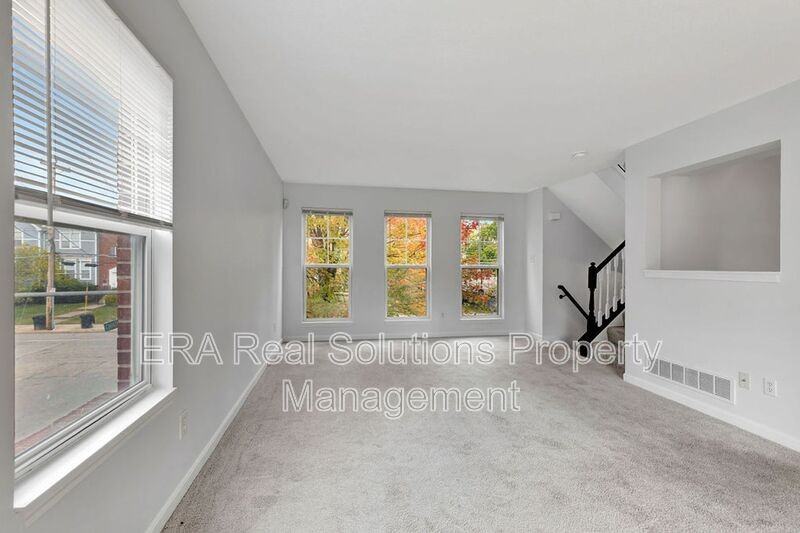 813 William Howard Taft Rd - Photo 5 of 42