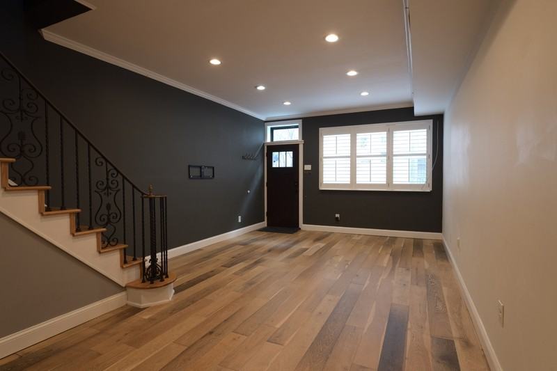 905 Watkins St - Photo 4 of 21