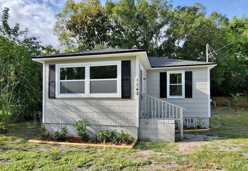 1342 West 30th Street - Photo 2 of 11