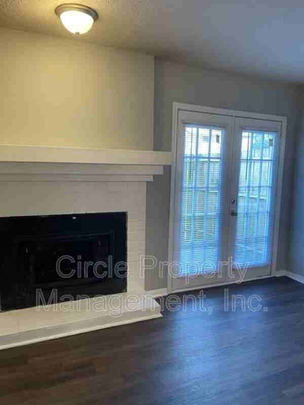 4026 Hunters Ridge Dr Sw #5