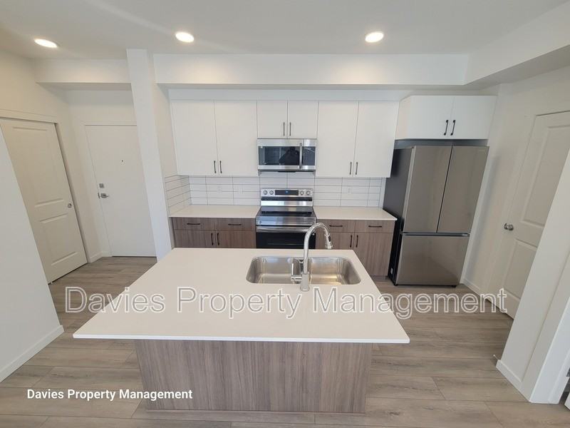 9207 228 Street NW #106 - Photo 6 of 14