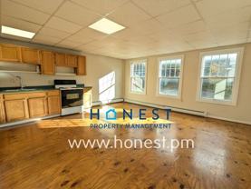 17 Mechanic St #6 - Photo 1 of 1