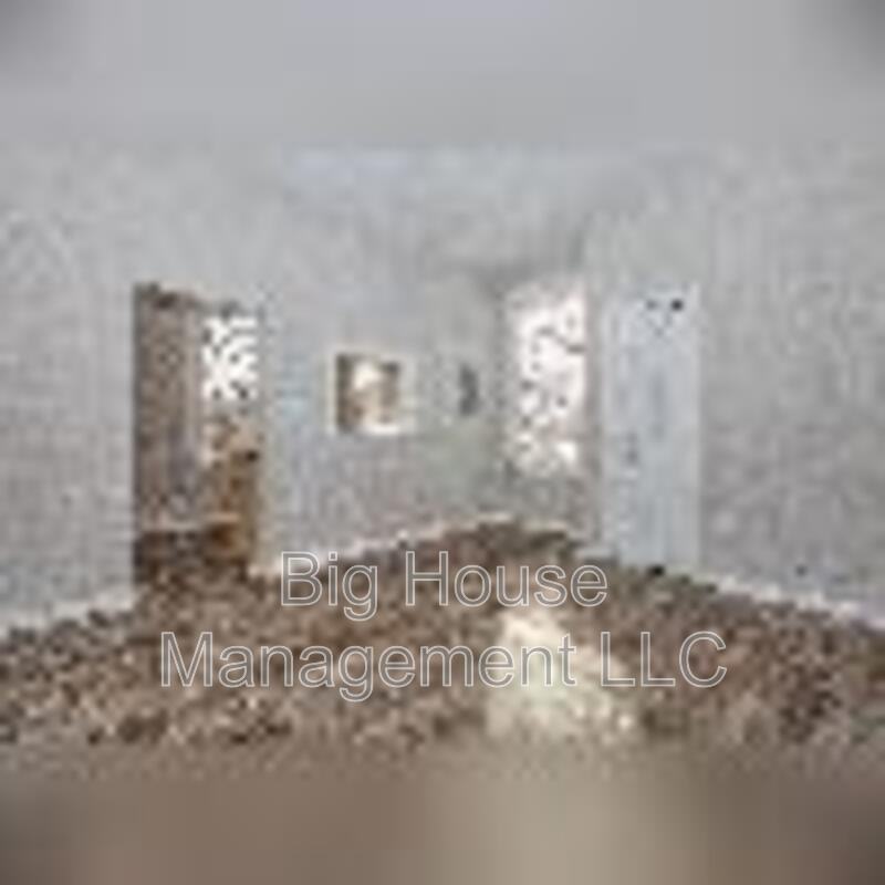 3407 Elgin Avenue #2 - Photo 5 of 13