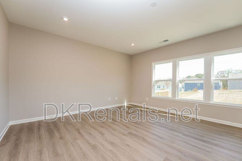 40 Cava Terrace - Photo 3 of 20