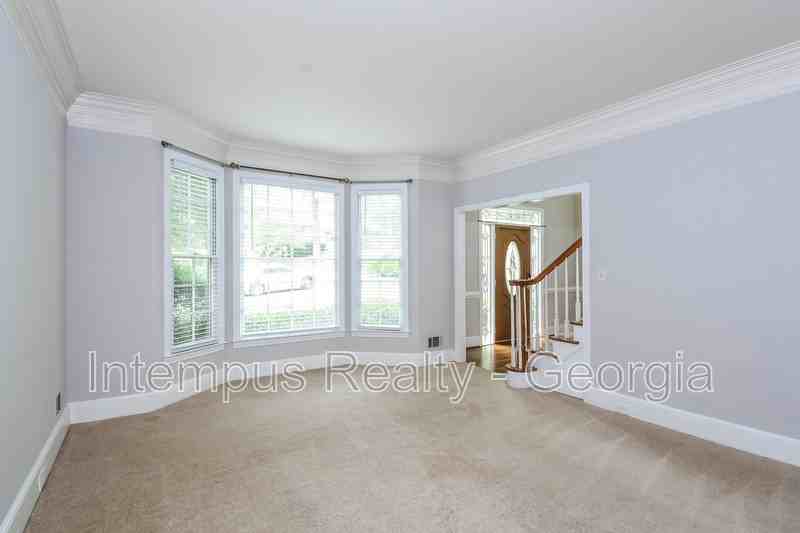 330 Banyon Brook Pt - Photo 7 of 20