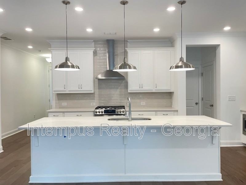 5234 Riden Ct - Photo 5 of 33