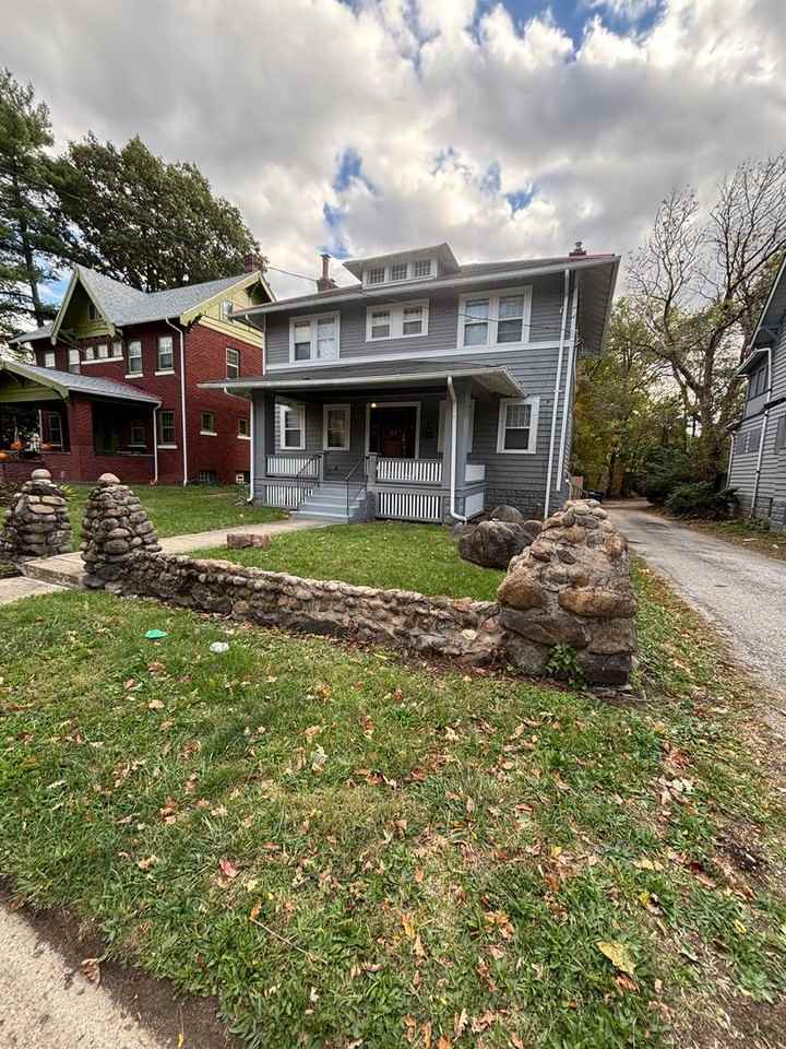 361 E Northwood Ave