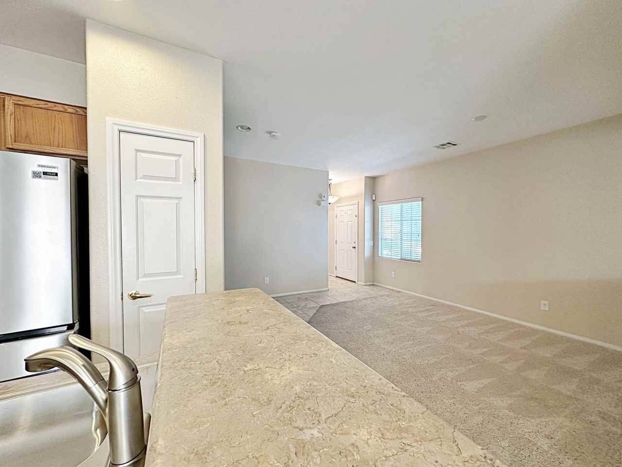 9620 Sharp Horn Ct - Photo 7 of 40