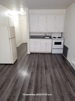 2215 Rosemont - Photo 1 of 1