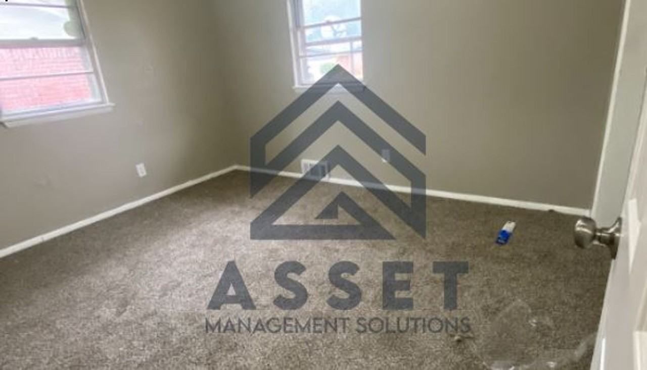 2201 Sw 76th St - Photo 5 of 11