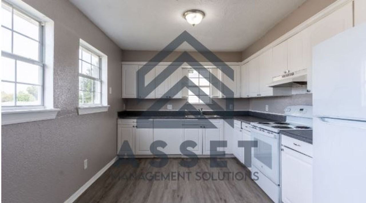 6112 Southeast 5th Street - Photo 7 of 26