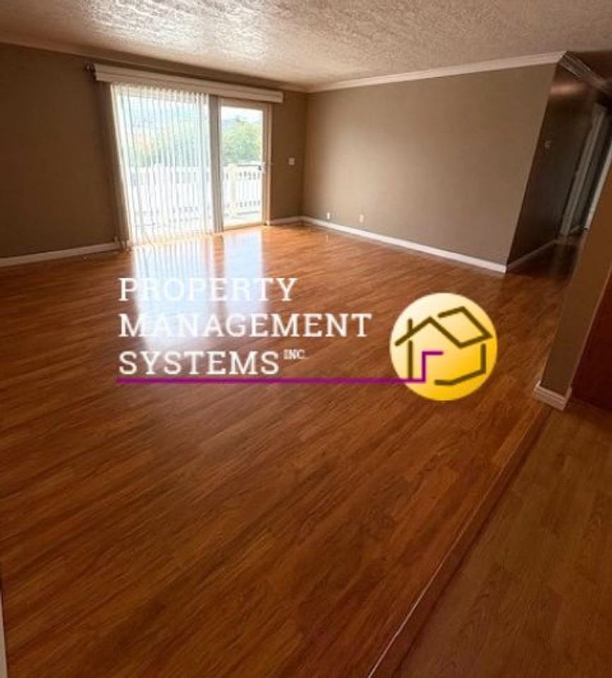 881 E Maple View Dr #20 - Photo 2 of 17